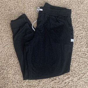 Vuori Classic Black Joggers with White Drawstring